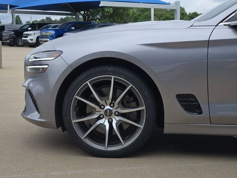 Used 2022 Genesis G70 3.3T RWD image 28