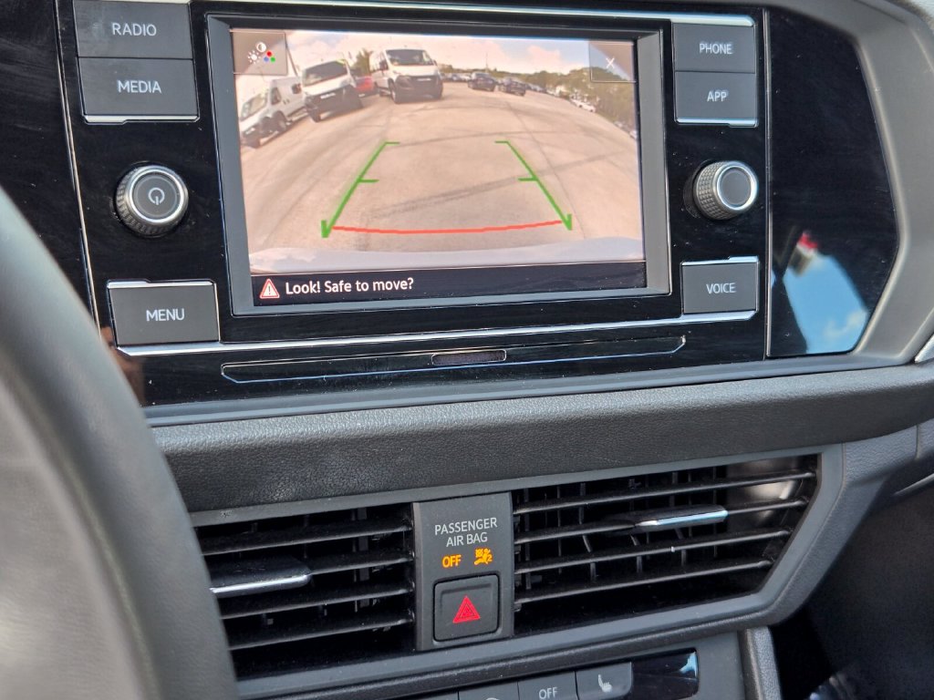 Certified 2024 Volkswagen Jetta Sport FWD image 21