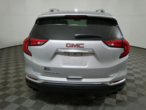 Used 2019 GMC Terrain SLT w/ Preferred Package image 4