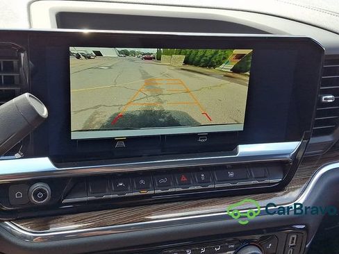 Certified 2024 Chevrolet Silverado 1500 LT AWD/4WD image 17