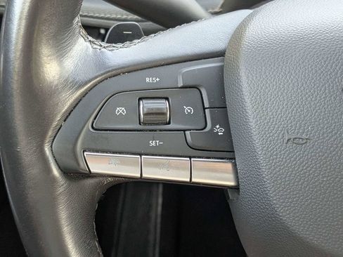 Used 2024 Cadillac XT4 Premium Luxury FWD image 28