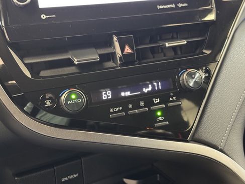 Used 2024 Toyota Camry XSE image 37