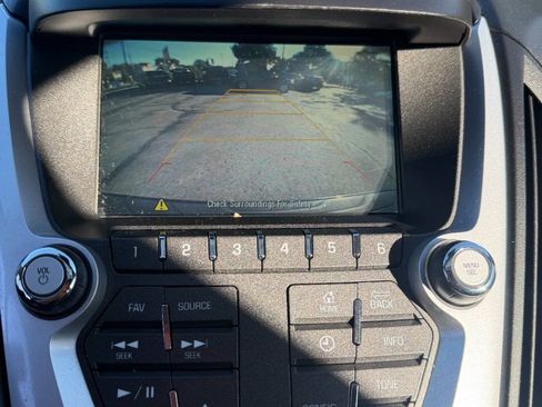 Used 2016 Chevrolet Equinox LT w/ Convenience Package FWD image 5