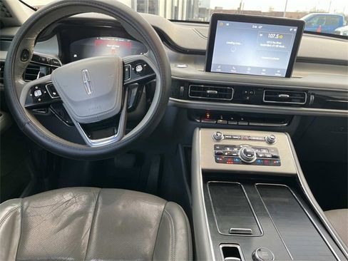 Used 2020 Lincoln Aviator Reserve w/ Equipment Group 201A image 15