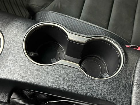 Used 2017 Ford Mustang Shelby GT350 image 22