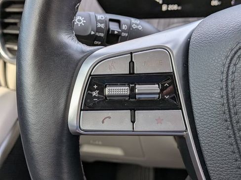 Certified 2025 Kia Telluride SX Prestige AWD/4WD image 31