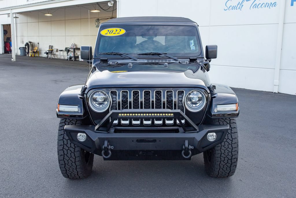 Used 2022 Jeep Wrangler Unlimited Sahara w/ Cold Weather Group AWD/4WD image 4