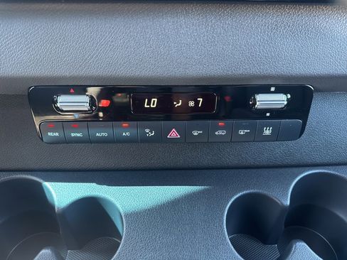 Used 2025 Mercedes-Benz Sprinter 2500 image 17