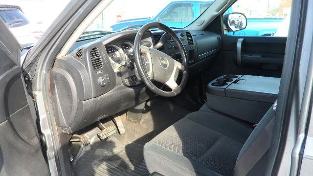 Used 2008 Chevrolet Silverado 1500 LT w/ Power Pack Plus AWD/4WD image 14