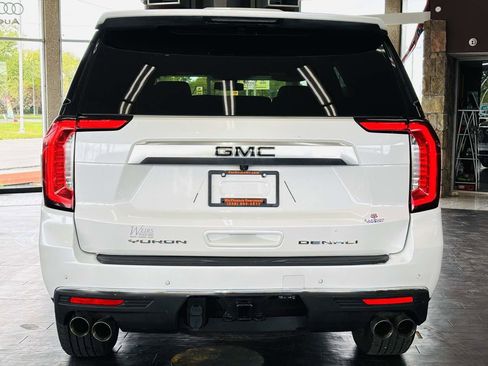 Used 2022 GMC Yukon Denali AWD/4WD image 9