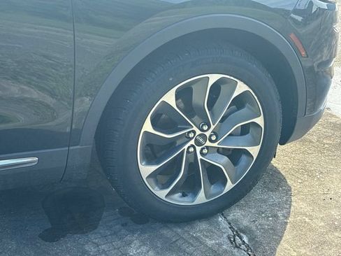 Certified 2023 Lincoln Nautilus Reserve FWD image 16