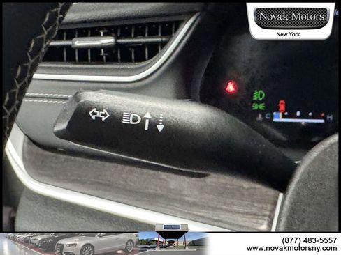 Used 2023 Jeep Grand Cherokee L Limited AWD/4WD image 18