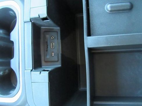 Used 2021 GMC Sierra 2500 AT4 w/ AT4 Premium Plus Package image 26