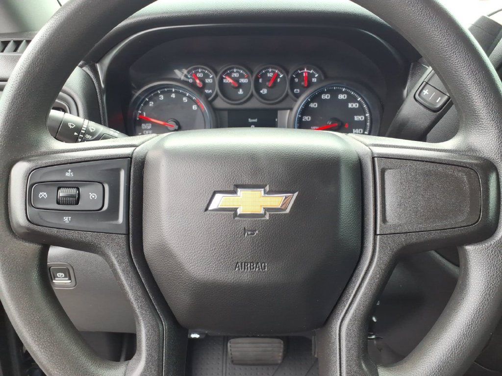 Used 2021 Chevrolet Silverado 1500 Custom AWD/4WD image 6
