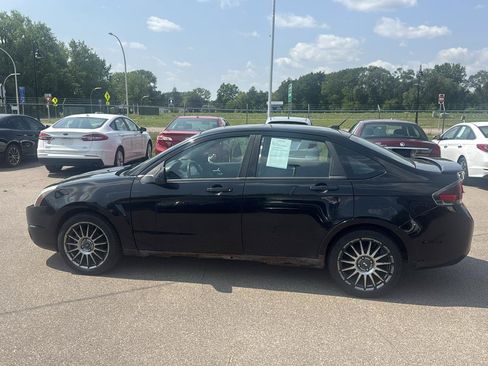Used 2011 Ford Focus SES w/ 401A Rapid Spec Order Code FWD image 8