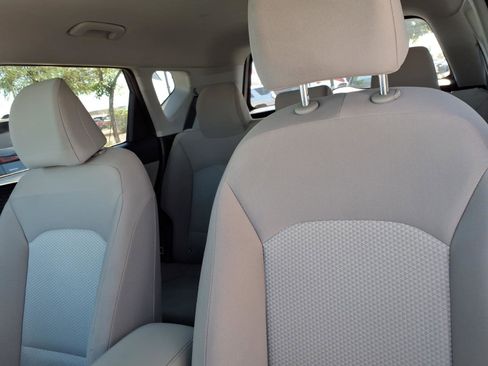 Used 2023 Kia Soul LX FWD image 13