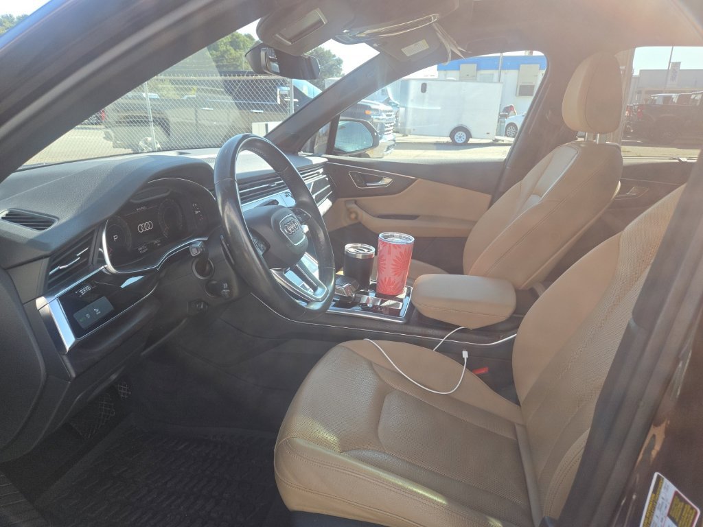 Used 2021 Audi Q7 2.0T Premium Plus AWD/4WD image 28