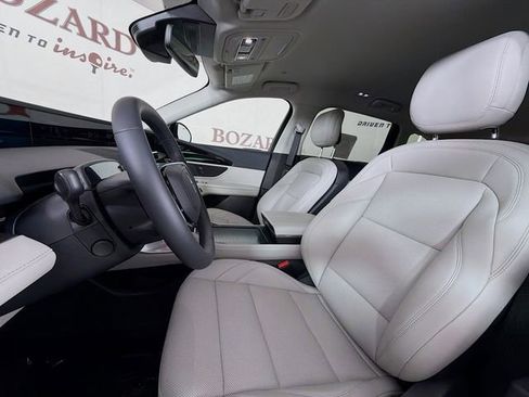 New 2026 Lincoln Nautilus Premier AWD/4WD image 23