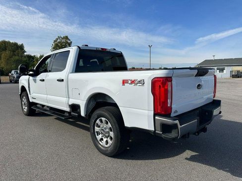Used 2024 Ford F250 XLT w/ FX4 Off-Road Package image 3
