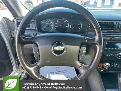 Used 2014 Chevrolet Impala LT w/ LT Sunroof Package FWD image 21