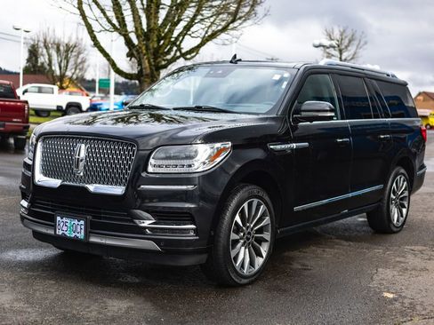 Used 2021 Lincoln Navigator L Reserve image 5