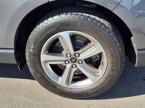 Used 2023 Ford Edge SEL w/ Convenience Package image 28