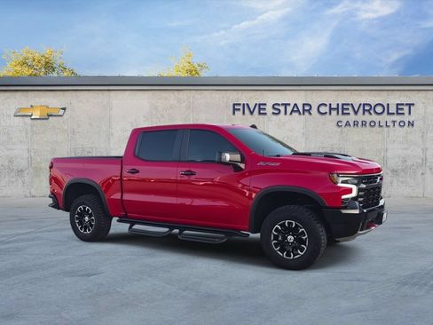 Used 2024 Chevrolet Silverado 1500 ZR2 w/ Technology Package AWD/4WD image 9
