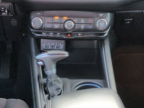 Used 2022 Dodge Durango SXT w/ Trailer Tow Group IV AWD/4WD image 18