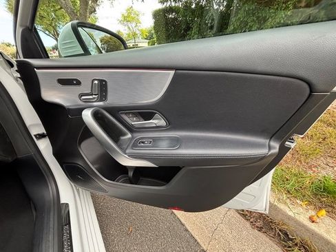 Used 2020 Mercedes-Benz A 220 image 43