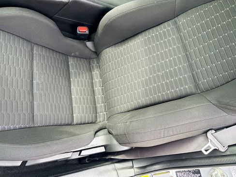 Used 2023 Toyota GR86 Base image 18