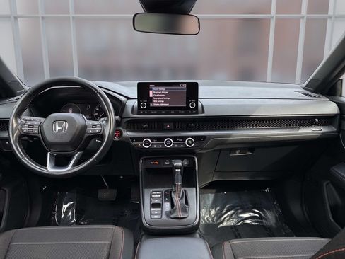 Used 2024 Honda CR-V Sport image 17