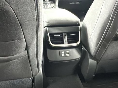 Certified 2025 Subaru Outback Premium w/ Popular Package #1A image 39