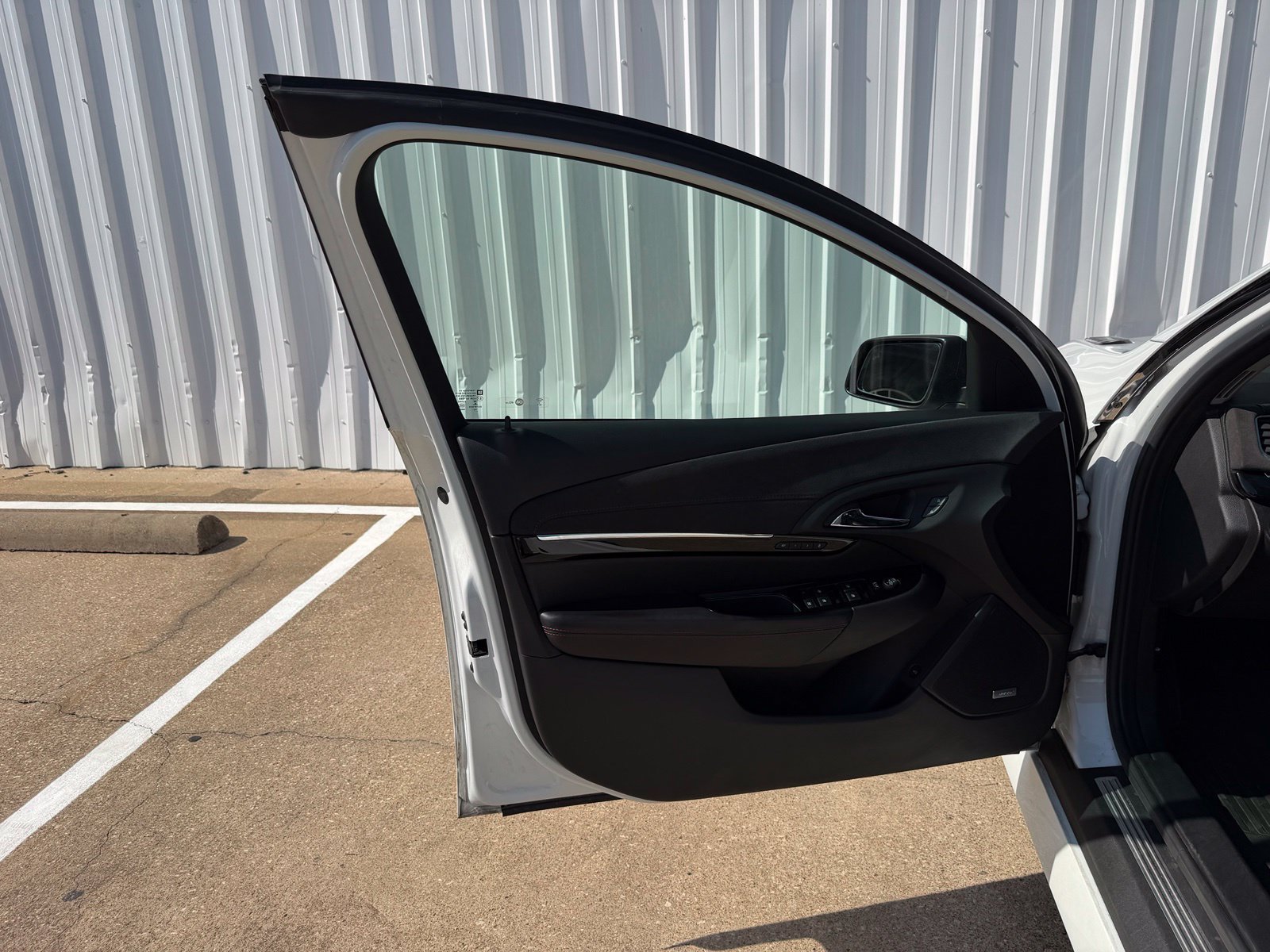 Used 2016 Chevrolet SS RWD image 21