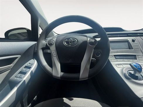 Used 2015 Toyota Prius Two FWD image 13