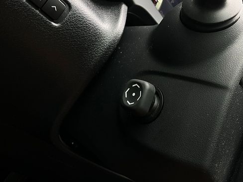 Used 2016 Lexus IS 200t RWD image 39