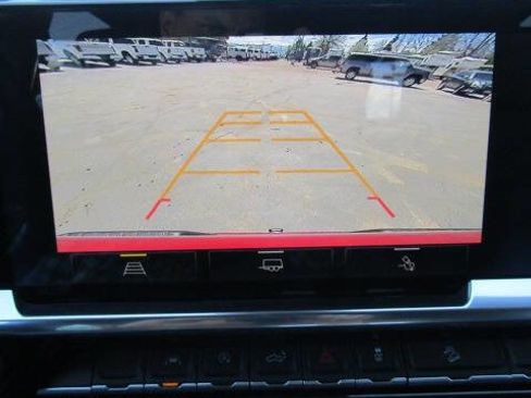 Used 2026 Chevrolet Silverado 1500 RST w/ Convenience Package II AWD/4WD image 14