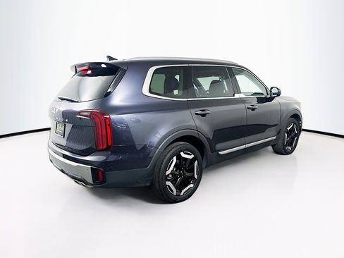 Used 2025 Kia Telluride S image 9