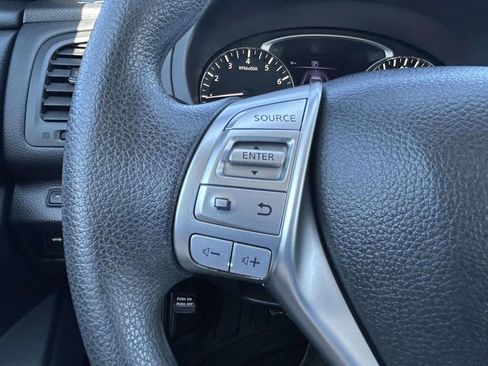 Used 2018 Nissan Altima 2.5 S w/ S Convenience Package image 19