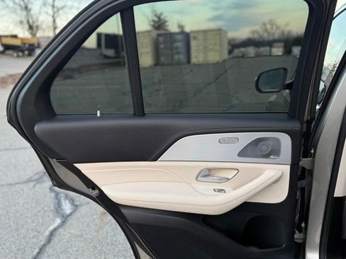 Used 2021 Mercedes-Benz GLE 450 4MATIC image 23