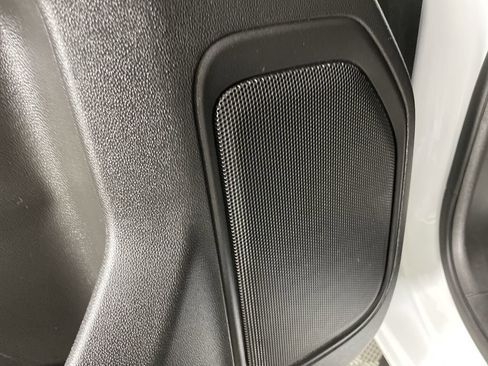 Used 2022 GMC Sierra 2500 AT4 image 23