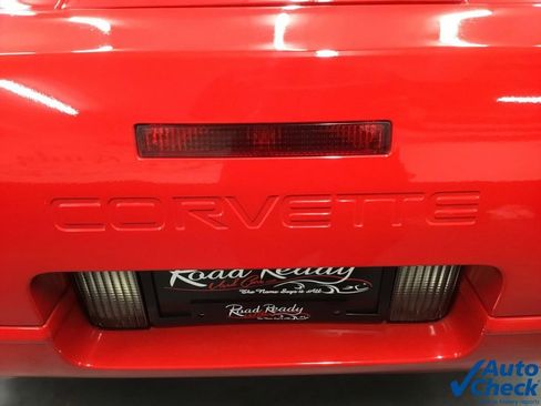 Used 1991 Chevrolet Corvette Coupe image 12