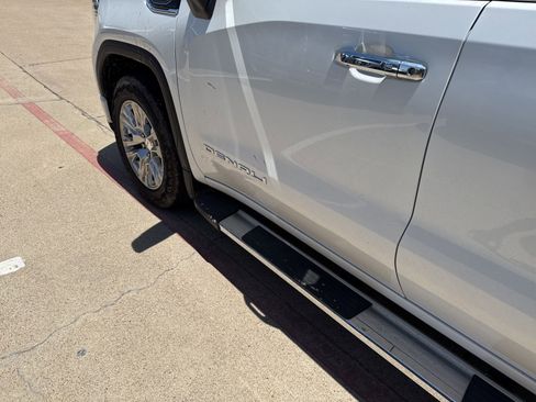Used 2024 GMC Sierra 1500 Denali w/ Technology Package AWD/4WD image 13