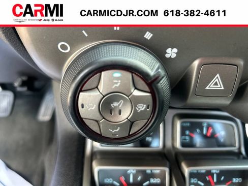 Used 2014 Chevrolet Camaro SS w/ SS Performance Package RWD image 28