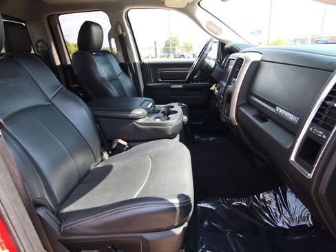 Used 2018 RAM 1500 Laramie AWD/4WD image 8