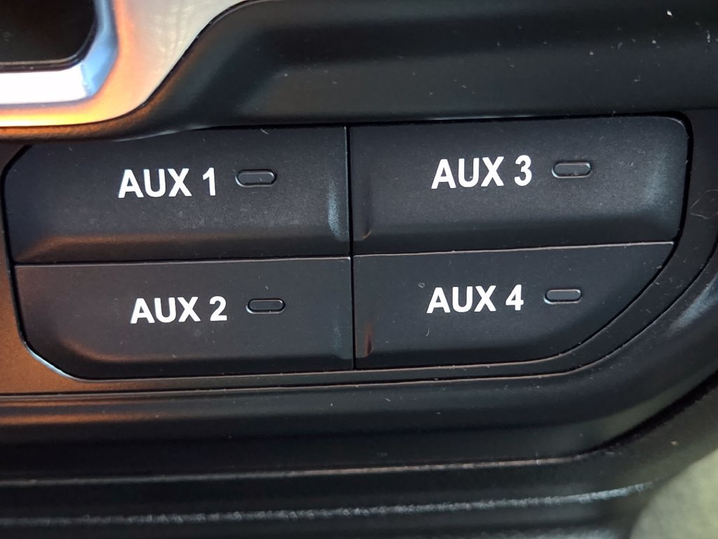 Used 2021 Jeep Wrangler Unlimited Sport AWD/4WD image 12