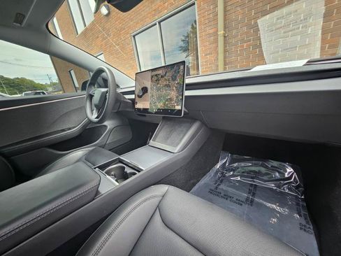 Used 2024 Tesla Model 3 Long Range RWD image 58