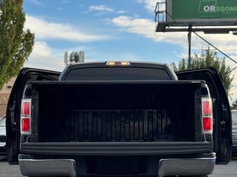 Used 2013 Ford F150 XLT w/ Mid Equipment Group image 17