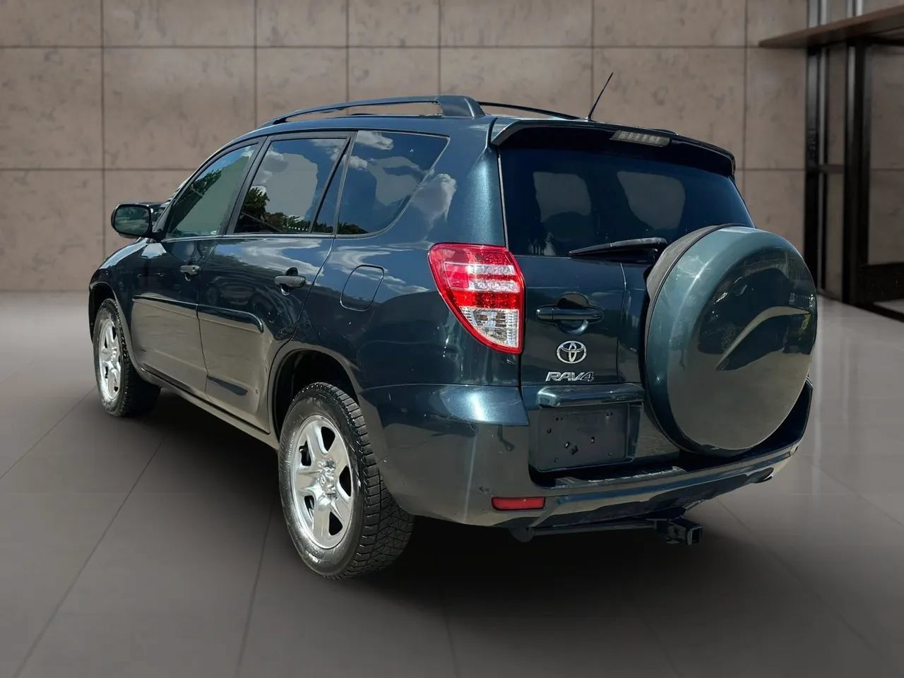 Used 2011 Toyota RAV4 4WD V6 w/ Tow Prep Pkg image 4