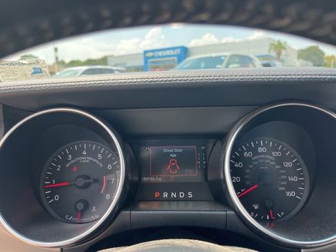 Used 2021 Ford Mustang Premium image 19