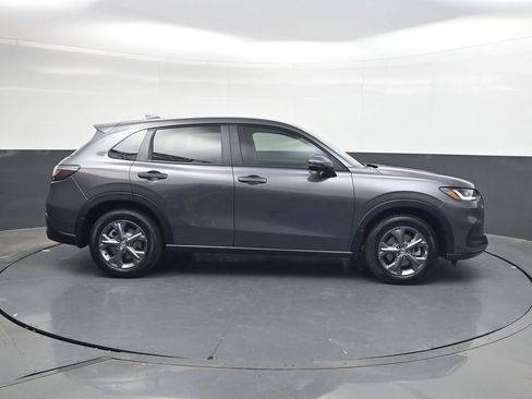 New 2026 Honda HR-V LX image 3